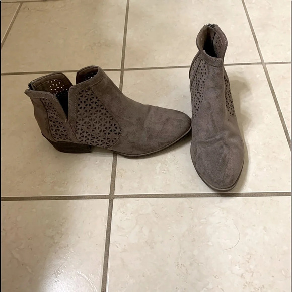 Madden Taupe Eyelet Booties - Picture 1 of 6